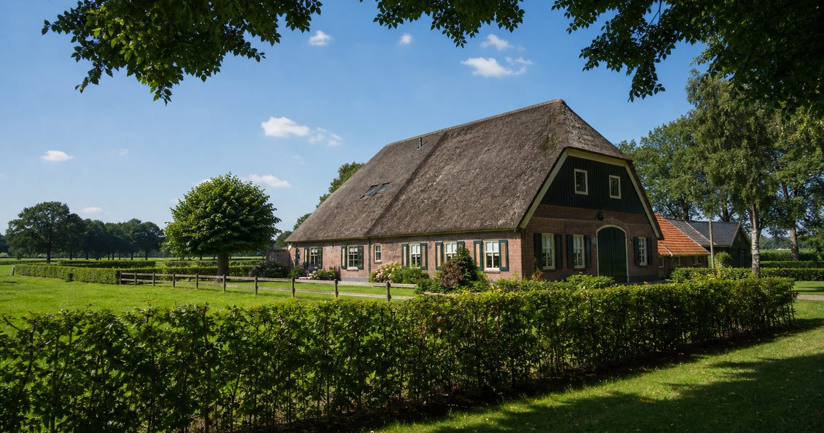 Naoberschap in de Achterhoek: hoe buurtmaken, noabersplichten en verenigingen dorpen bijeenhielden